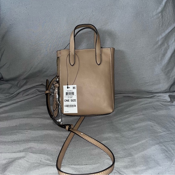 Crossbody - Picture 3 of 5